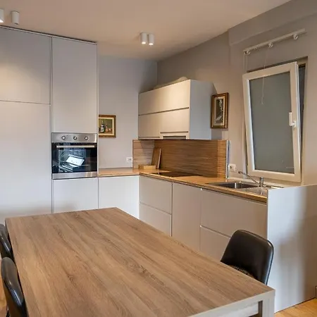 Harmony Center Appartement Tirana