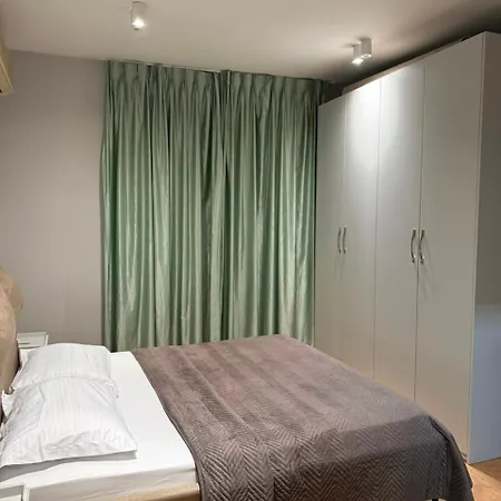 Harmony Center Apartament Tirana
